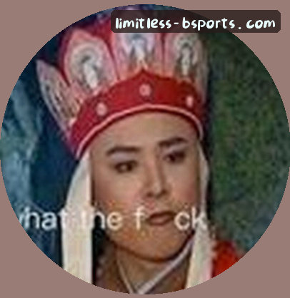 李薇